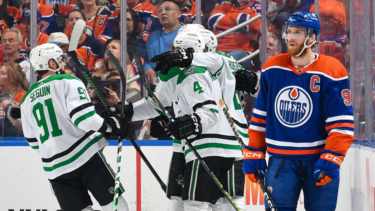 EDMONTON, CANADA - MAY 27: Jason Robertson #21 of the Dallas Stars celebrates his first goal of the second period against the Edmonton Oilers with his teammates in Game Three of the Western Conference Final of the 2024 Stanley Cup Playoffs at Rogers Place on May 27, 2024, in Edmonton, Alberta, Canada.
