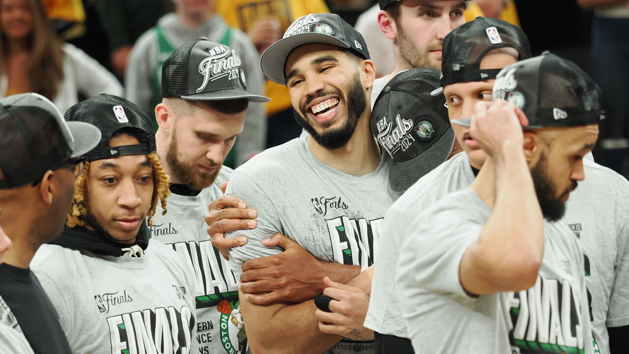 INDIANAPOLIS, IN - MAY 27: The Boston Celtics celebrate winning the Eastern Conference Finals of the 2024 NBA Playoffs on May 27, 2024 at Gainbridge Fieldhouse in Indianapolis, Indiana. Mandatory Copyright Notice: Copyright 2024 NBAE