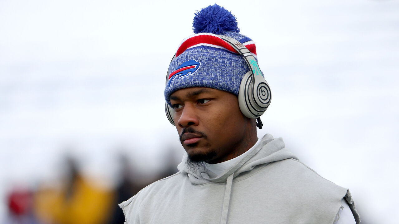 ORCHARD PARK, NEW YORK - JANUARY 15: Stefon Diggs #14 of the Buffalo Bills warms up before the game against the Pittsburgh Steelers at Highmark Stadium on January 15, 2024 in Orchard Park, New York.