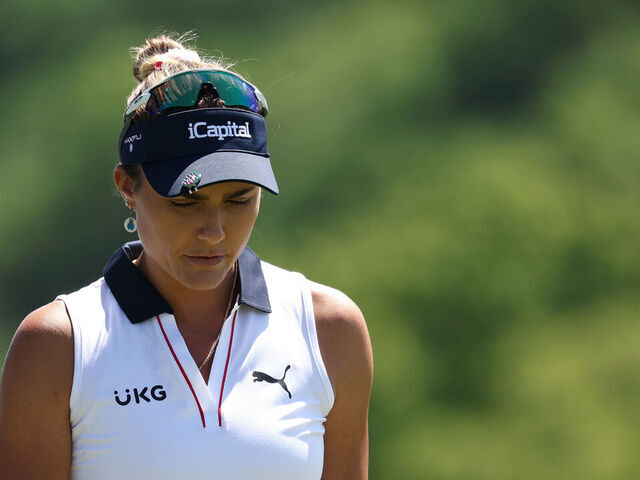 Lexi Thompson makes tearful exit from U.S. Women's Open | theScore.com