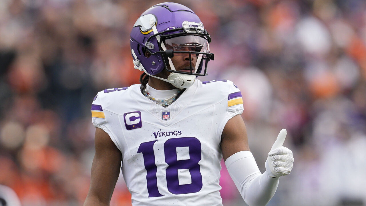 CINCINNATI, OHIO - DECEMBER 16: Justin Jefferson #18 of the Minnesota Vikings gestures during a NFL football game against the Cincinnati Bengals at Paycor Stadium on December 16, 2023 in Cincinnati, Ohio.