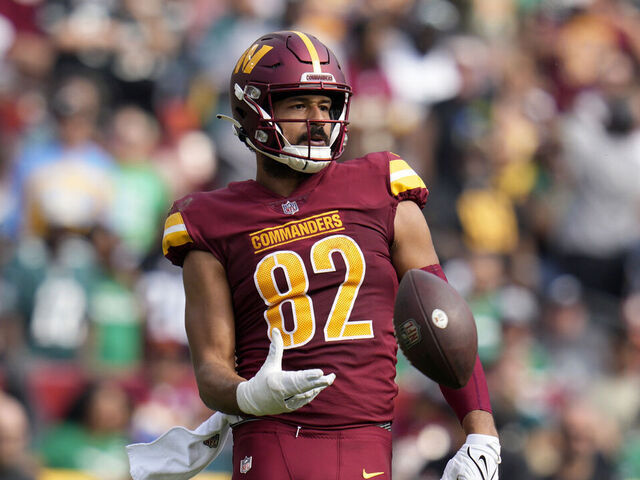 49ers sign Logan Thomas to 1-year deal | theScore.com