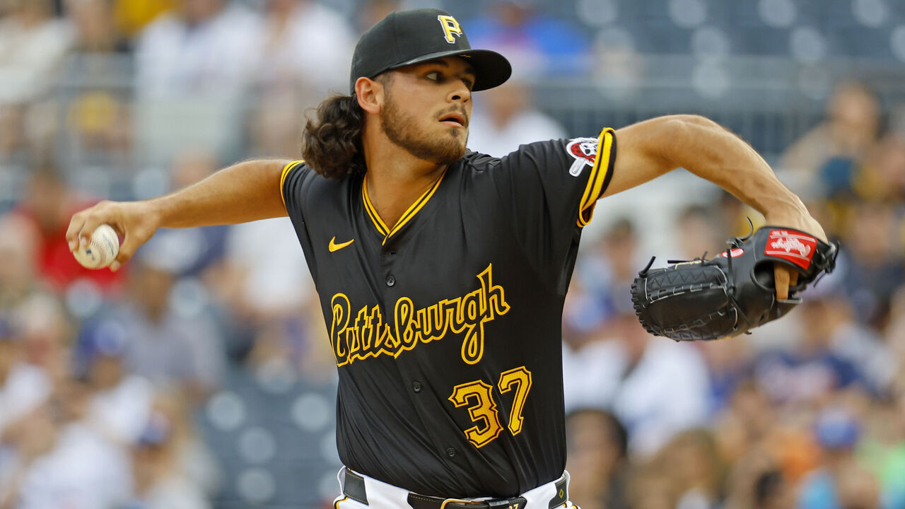 PITTSBURGH, PA - JUNE 04: Jared Jones #37 of the Pittsburgh Pirates pitches in the first inning against the Los Angeles Dodgers at PNC Park on June 4, 2024 in Pittsburgh, Pennsylvania.