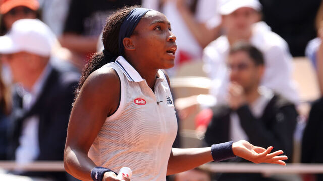 PARIS, FRANCE - JUNE 06: Coco Gauff of United States reacts with the umpire against Iga Swiatek of Poland during the Women's Singles Semi-Final match on Day 12 at Roland Garros on June 06, 2024 in Paris, France.