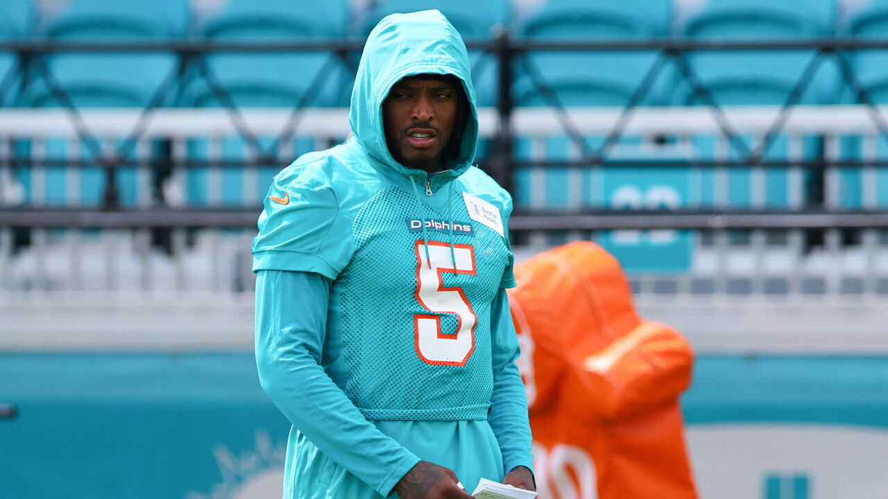 MIAMI GARDENS, FLORIDA - JUNE 04: Jalen Ramsey #5 of the Miami Dolphins looks on during Miami Dolphins Mandatory Minicamp on June 04, 2024 in Miami Gardens, Florida.