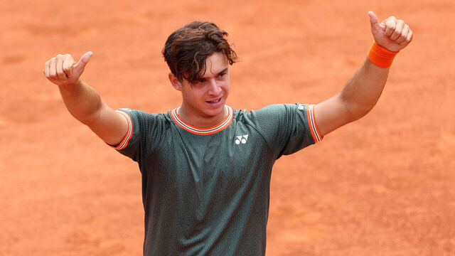 PARIS, FRANCE - JUNE 08: Kaylan Bigun of United States celebrates winning match point against Tomasz Berkieta of Poland during the Boys Junior Singles Final match on Day 14 of the 2024 French Open at Roland Garros on June 08, 2024 in Paris, France.