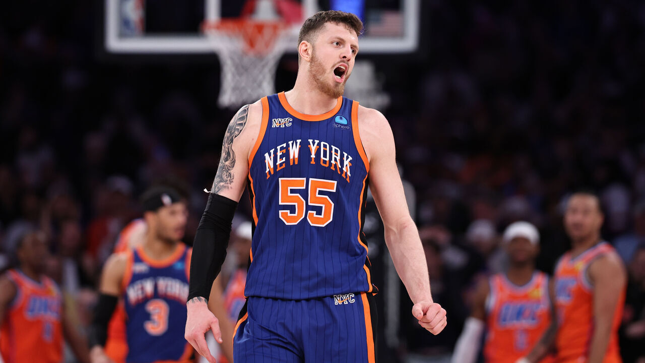 NEW YORK, NEW YORK - MARCH 31: Isaiah Hartenstein #55 of the New York Knicks reacts during the fourth quarter of the game against the Oklahoma City Thunder at Madison Square Garden on March 31, 2024 in New York City.