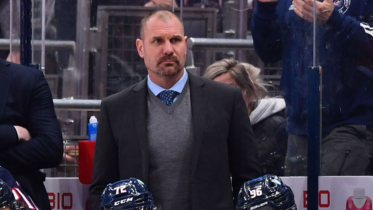 COLUMBUS, OHIO - DECEMBER 19: Head coach Brad Larsen of the Columbus Blue Jackets follows gameplay during the third period of a game against the Dallas Stars at Nationwide Arena on December 19, 2022 in Columbus, Ohio.
