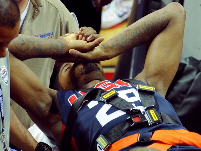 Report: Paul George undergoes surgery after suffering compound leg fracture during U.S. game