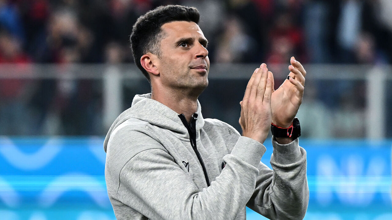 GENOA, ITALY - MAY 24: Thiago Motta coach of Bologna FC celebrate at the end of the Serie A TIM match between Genoa CFC and Bologna FC - Serie A TIM at Stadio Luigi Ferraris on May 24, 2024 in Genoa, Italy.
