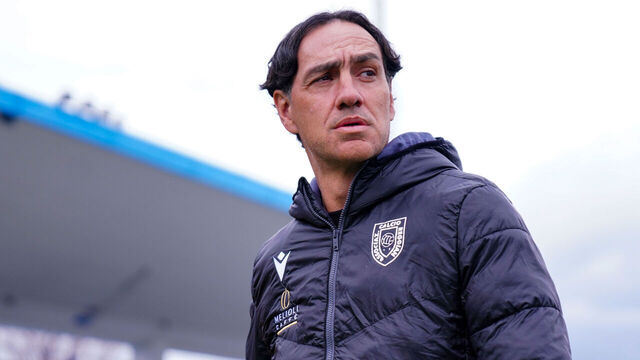 Head coach Alessandro Nesta of AC Reggiana is coaching during the match between Brescia Calcio and AC Reggiana in the Serie BKT at Rigamonti Stadium in Brescia, Italy, on February 24, 2024.