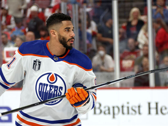 SUNRISE, FLORIDA - JUNE 10: Evander Kane #91 of the Edmonton Oilers warms up before Game Two of the 2024 Stanley Cup Final between the Edmonton Oilers and the Florida Panthers at Amerant Bank Arena on June 10, 2024 in Sunrise, Florida.
