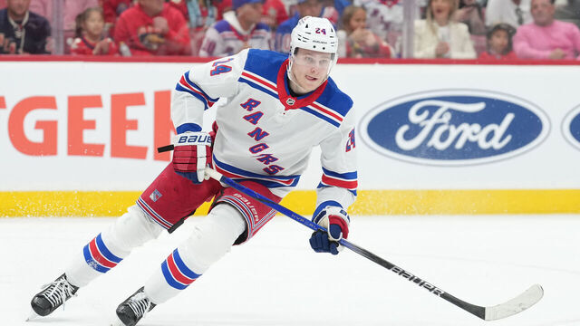 SUNRISE, FL - MAY 26: New York Rangers right wing Kaapo Kakko (24) adjusts to a turnover in the first period during game three of the Eastern Conference Finals between the New York Rangers and the Florida Panthers on Sunday, May 26, 2025 at Amerant Bank Arena in Sunrise, Fla.