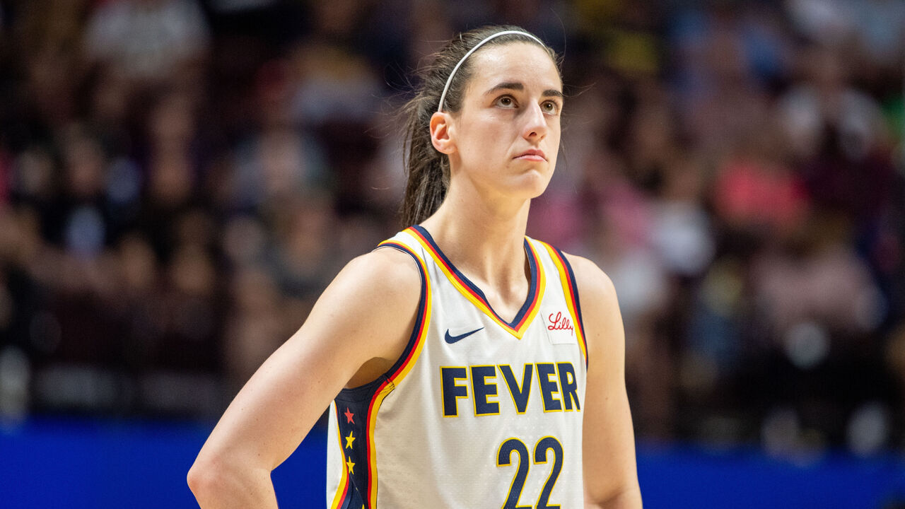 UNCASVILLE, CT - JUNE 10: Indiana Fever guard Caitlin Clark (22) looks on during a WNBA Commissioner's Cup game between the Indiana Fever and the Connecticut Sun on June 10, 2024, at Mohegan Sun Arena in Uncasville, CT.