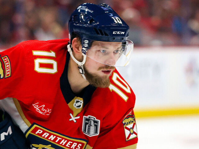 Tarasenko playing key role for Panthers after winning Cup with Blues | theScore.com