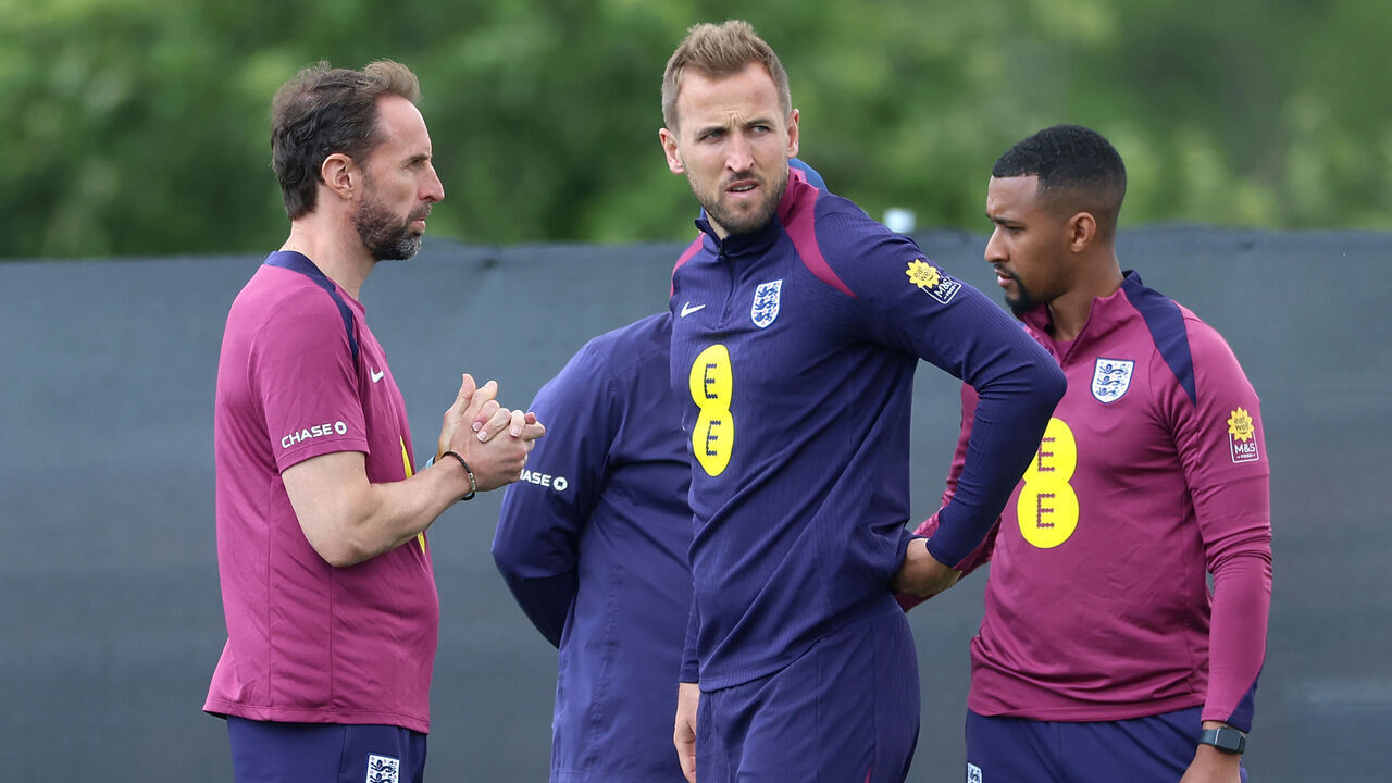 BLANKENHAIN, GERMANY - JUNE 12: Gareth Southgate, Manager of England men's senior team, and Harry Kane of England look on during a training session at Spa & Golf Resort Weimarer Land on June 12, 2024 in Blankenhain, Germany.