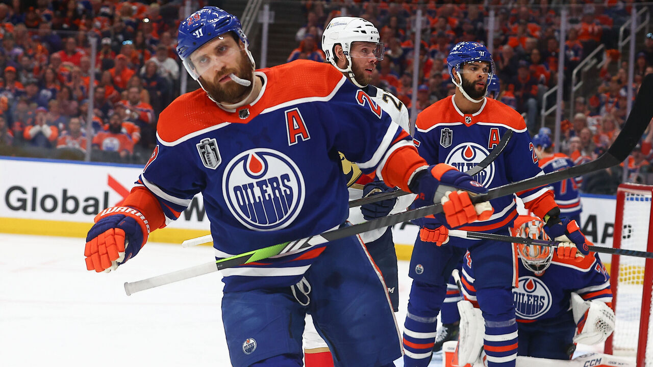 EDMONTON, AB - JUNE 13 : Edmonton Oilers Center Leon Draisaitl (29) is frustrated in the first period of game three of the Stanley Cup Final Round Edmonton Oilers game versus the Florida Panthers on June 13, 2024 at Rogers Place in Edmonton, AB.