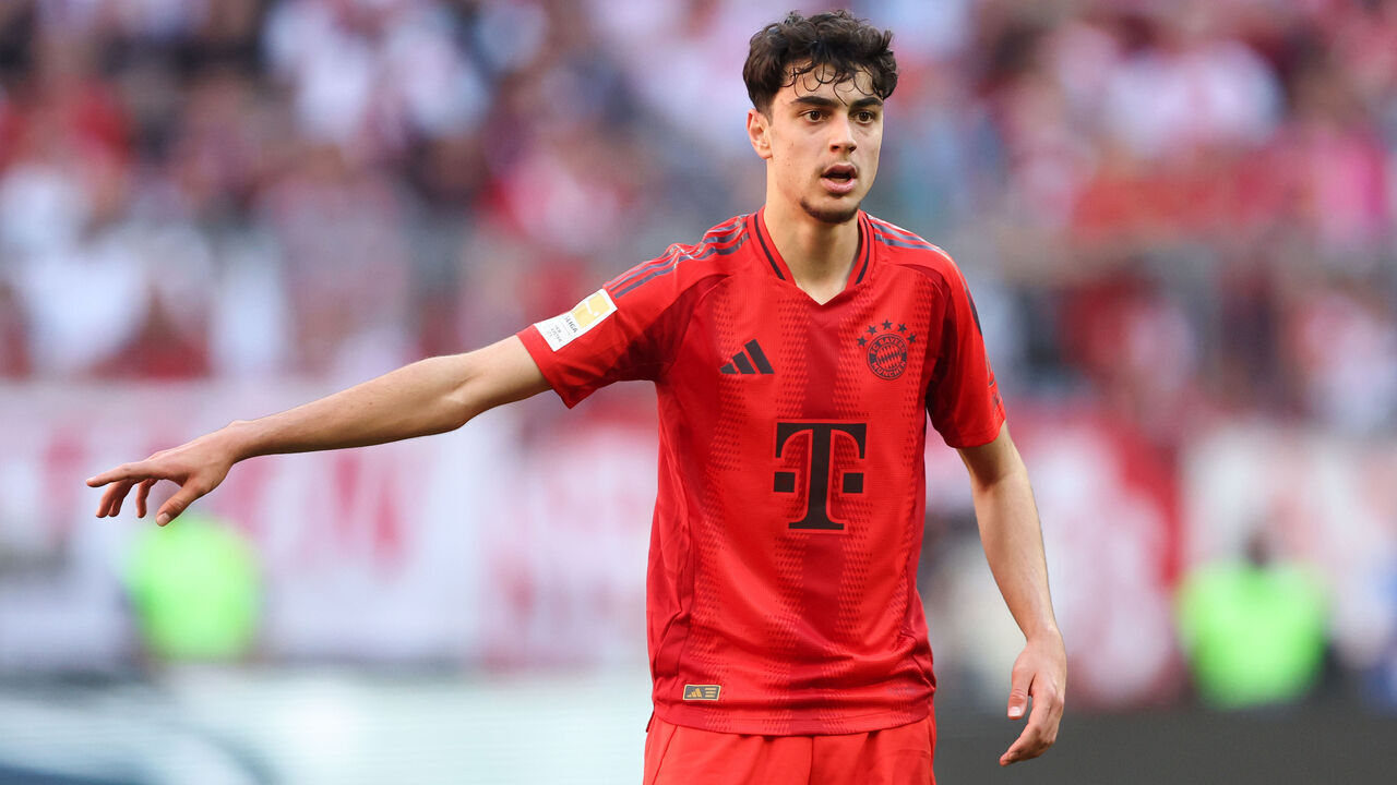 MUNICH, GERMANY - MAY 12: Aleksandar Pavlovic of Bayern Muenchen looks on during the Bundesliga match between FC Bayern München and VfL Wolfsburg at Allianz Arena on May 12, 2024 in Munich, Germany.