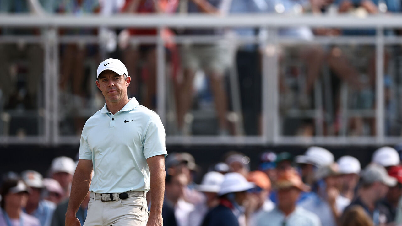 PINEHURST, NORTH CAROLINA - JUNE 16: Rory McIlroy of Northern Ireland reacts on the 13th green during the final round of the 124th U.S. Open at Pinehurst Resort on June 16, 2024 in Pinehurst, North Carolina.