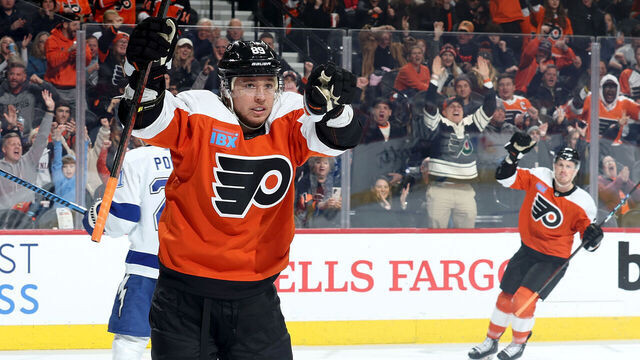 PHILADELPHIA, PENNSYLVANIA - JANUARY 23: Cam Atkinson #89 of the Philadelphia Flyers reacts after scoring during the second period against the Tampa Bay Lightning at the Wells Fargo Center on January 23, 2024 in Philadelphia, Pennsylvania.