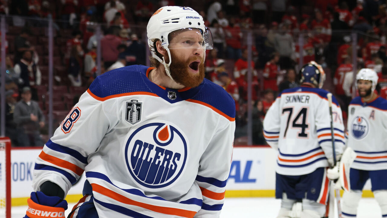 SUNRISE, FLORIDA - JUNE 18: Connor Brown #28 of the Edmonton Oilers celebrates winning in Game Five of the 2024 Stanley Cup Final against the Florida Panthers at Amerant Bank Arena on June 18, 2024 in Sunrise, Florida.