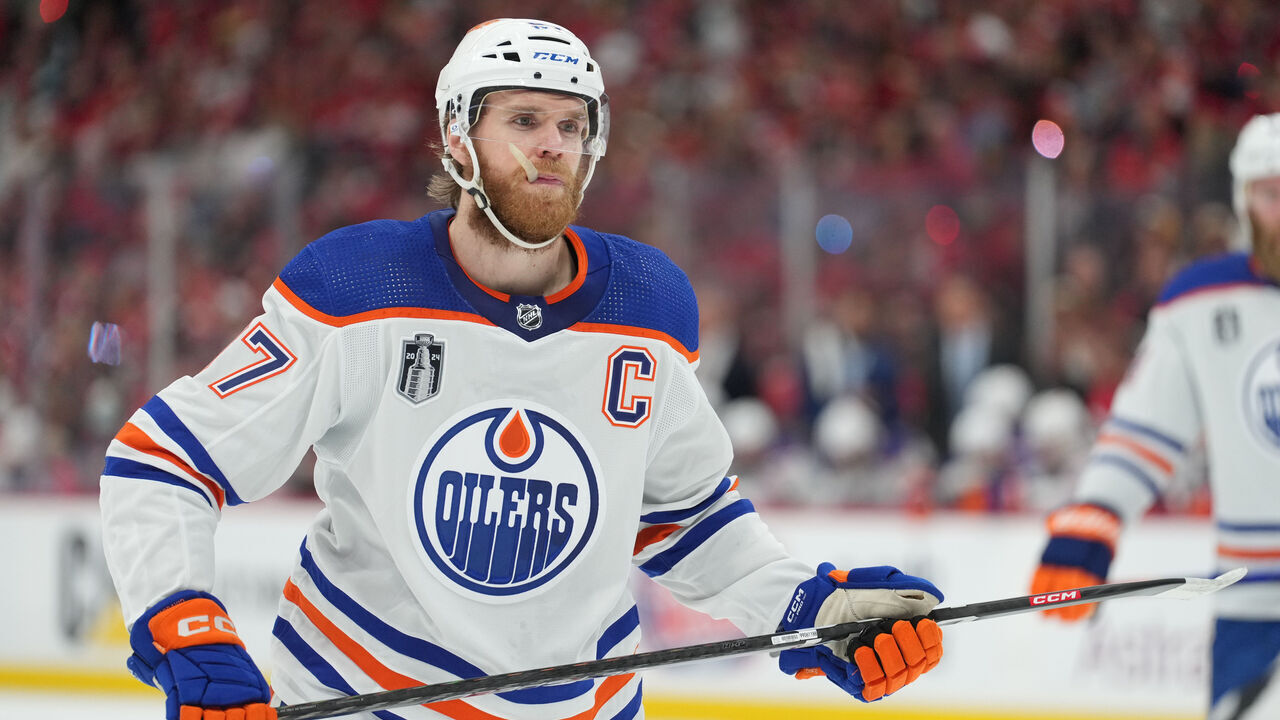 SUNRISE, FL - JUNE 18: Edmonton Oilers center Connor McDavid (97) gets ready for a face-off in the first period during game five of the Stanley Cup Finals between the Edmonton Oilers and the Florida Panthers on Tuesday, June 18 , 2024 at Amerant Bank Arena in Sunrise, Fla.