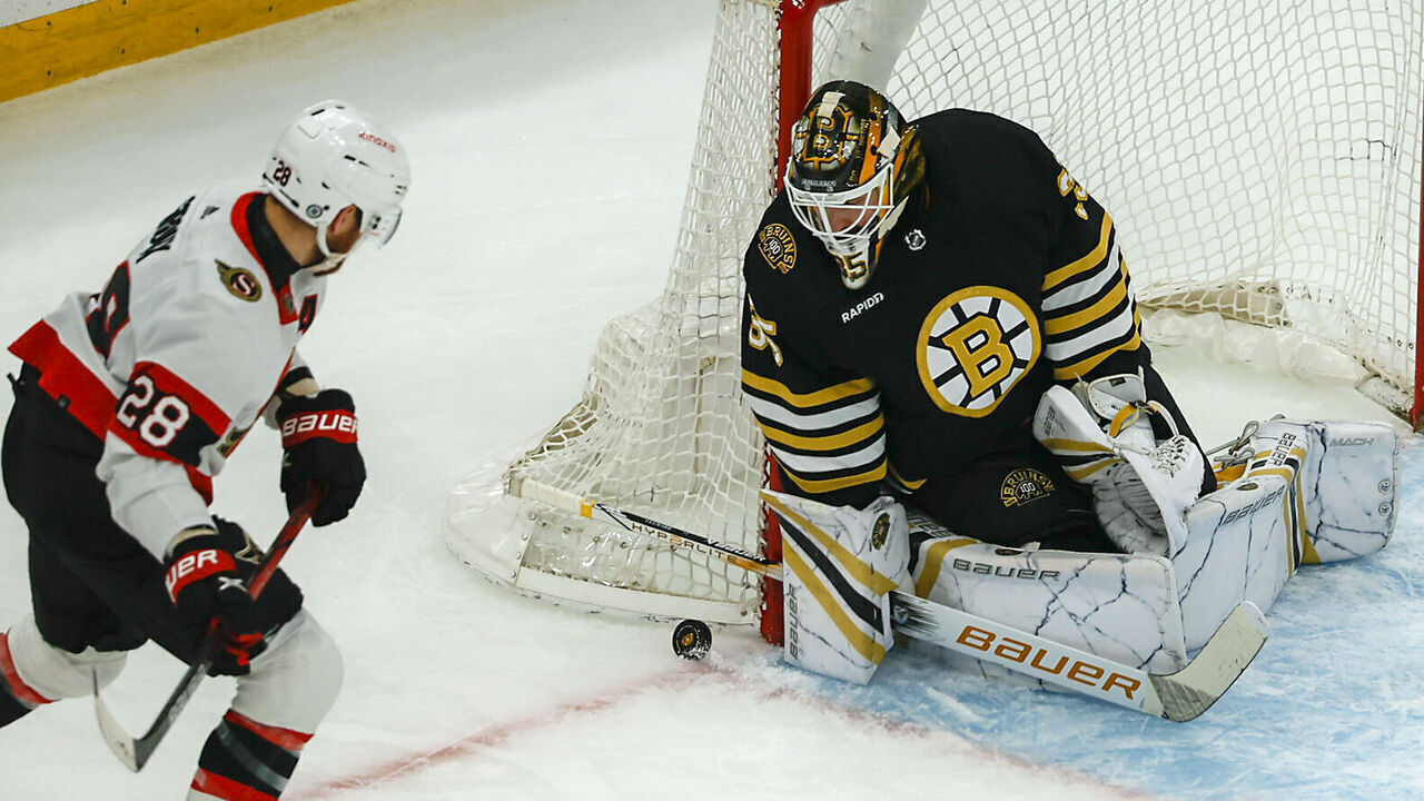 Boston, MA - April 16: Boston Bruins goalie Linus Ullmark denies Ottawa Senators right wing Claude Giroux's shot on goal in the first period.