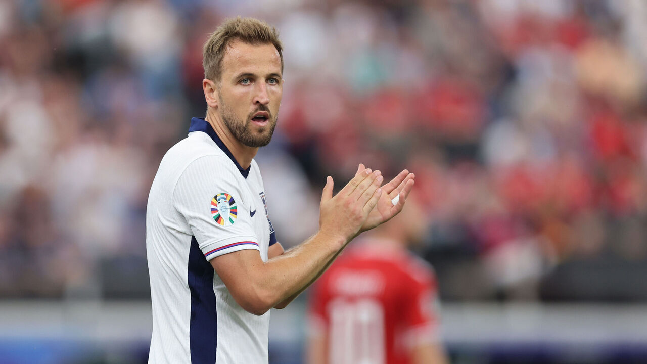 FRANKFURT AM MAIN, GERMANY - JUNE 20: Harry Kane of England applauds during the UEFA EURO 2024 group stage match between Denmark and England at Frankfurt Arena on June 20, 2024 in Frankfurt am Main, Germany.