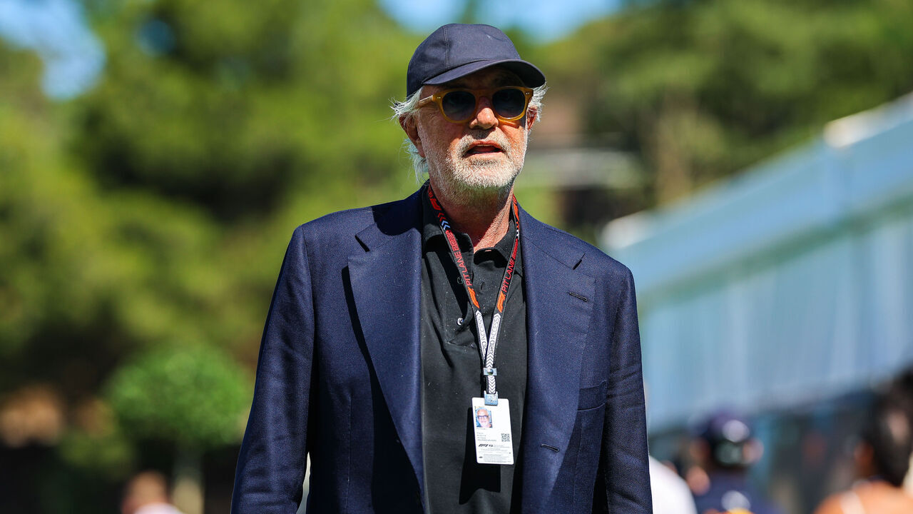 BARCELONA, SPAIN - JUNE 21: Alpine executive advisor Flavio Briatore arrives in the paddock during practice ahead of the F1 Grand Prix of Spain at Circuit de Barcelona-Catalunya on June 21, 2024 in Barcelona, Spain.