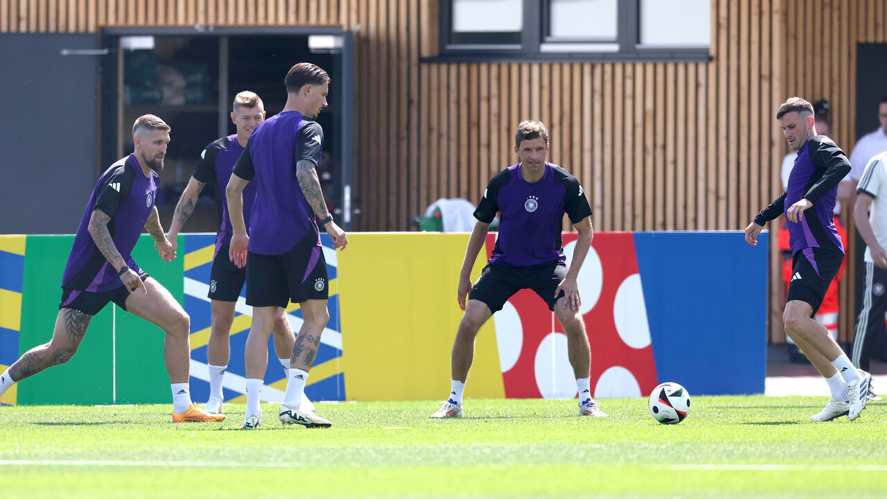 HERZOGENAURACH, GERMANY - JUNE 22: (L-R) Niclas Füllkrug, Toni Kroos, Robin Koch, Thomas Müller and Pascal Gross of Germany play the ball during a training session at Herzo-Base on June 22, 2024 in Herzogenaurach, Germany.