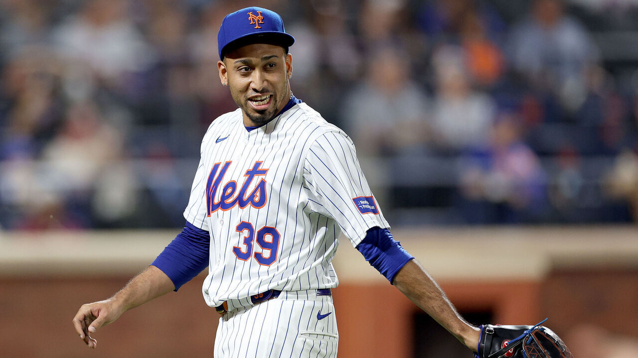 NEW YORK, NEW YORK - JUNE 13: Edwin Diaz #39 of the New York Mets reacts as he heads to the dugout in the ninth inning against the Miami Marlins at Citi Field on June 13, 2024 in Flushing neighborhood of the Queens borough of New York City.
