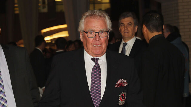 TORONTO, ONTARIO - NOVEMBER 12: Glen Sather walks the red carpet prior to the 2018 induction ceremony at the Hockey Hall Of Fame on November 12, 2018 in Toronto, Ontario, Canada.