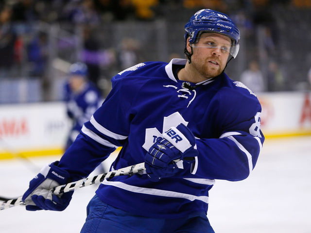 Phil Kessel to reporters after blowout loss to Sabres: 'Get away from me'