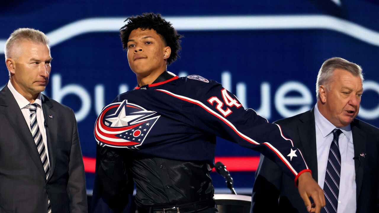 LAS VEGAS, NEVADA - JUNE 28: Cayden Lindstrom is selected by the Columbus Blue Jackets with the fourth overall pick during the first round of the 2024 Upper Deck NHL Draft at Sphere on June 28, 2024 in Las Vegas, Nevada.