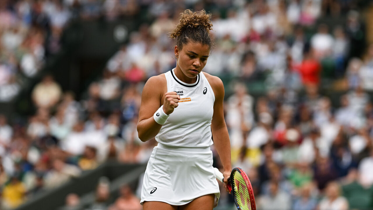 LONDON, ENGLAND - JULY 05: Jasmine Paolini of Italy reacts against Bianca Andreescu of Canada in the Ladies' Singles third round match during day five of The Championships Wimbledon 2024 at All England Lawn Tennis and Croquet Club on July 05, 2024 in London, England.