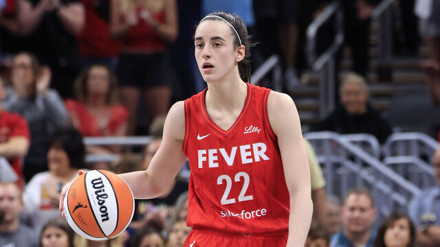INDIANAPOLIS, IN - JULY 6: Caitlin Clark #22 of the Indiana Fever dribbles the ball during the game against the New York Liberty on July 6, 2024 at Gainbridge Fieldhouse in Indianapolis, Indiana. Mandatory Copyright Notice: Copyright 2024 NBAE