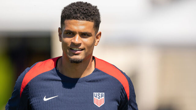 ATLANTA, GA - JUNE 26: Miles Robinson of the United States during warm up at USMNT Training at Atlanta United FC on June 26, 2024 in Atlanta, Georgia.