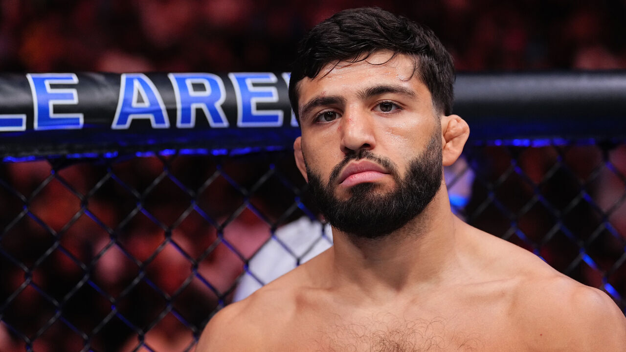 LAS VEGAS, NEVADA - APRIL 13: Arman Tsarukyan of Georgia prepares to fight in a lightweight fight during the UFC 300 event at T-Mobile Arena on April 13, 2024 in Las Vegas, Nevada.