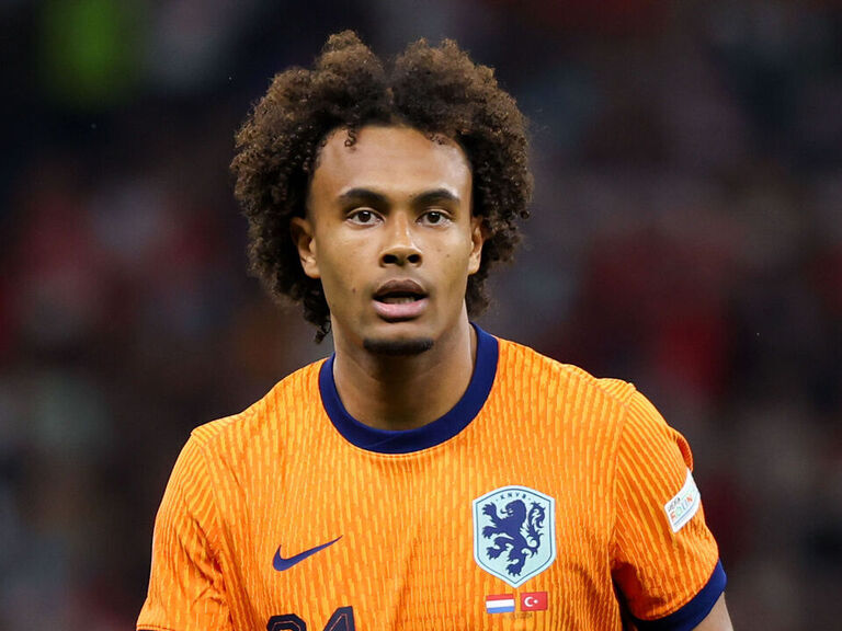 Report: Man Utd strike €40M deal to sign Zirkzee from Bologna Report: Man Utd strike €40M deal to sign Zirkzee from Bologna