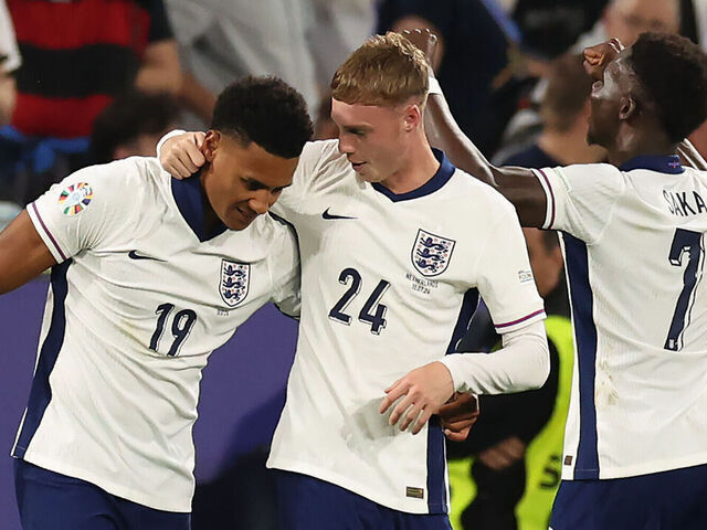DORTMUND, GERMANY - JULY 10: Ollie Watkins of England celebrates with Cole Palmer of England during the UEFA EURO 2024 semi-final match between Netherlands and England at Football Stadium Dortmund on July 10, 2024 in Dortmund, Germany.
