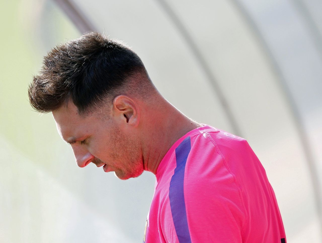 Lionel Messi’s Top 10 Most Iconic Hairstyles Lionel messi haircut, Hair cuts, Li