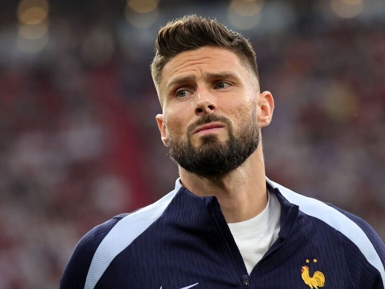 France's Leading Scorer Giroud Ends International Career | TheScore.com