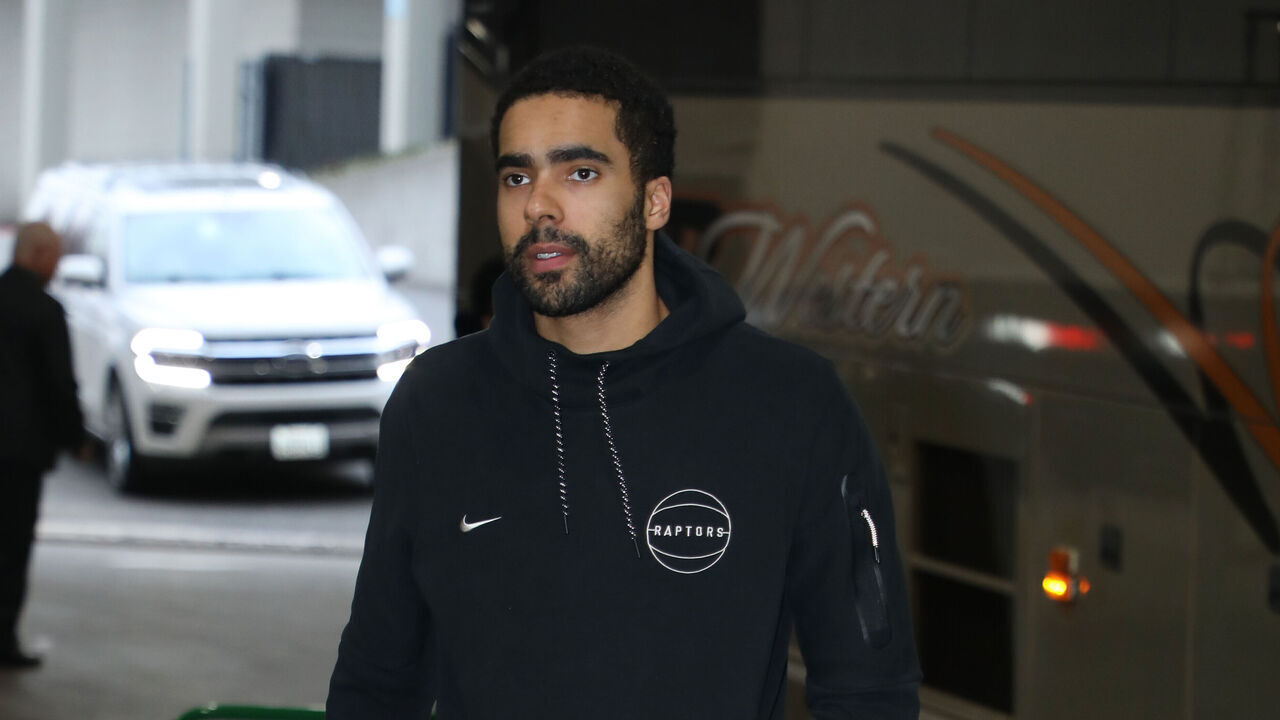 PORTLAND, OR - MARCH 9: Jontay Porter #34 of the Toronto Raptors arrives to the arena before the game against the Portland Trail Blazers on March 9, 2024 at the Moda Center Arena in Portland, Oregon. Mandatory Copyright Notice: Copyright 2024 NBAE