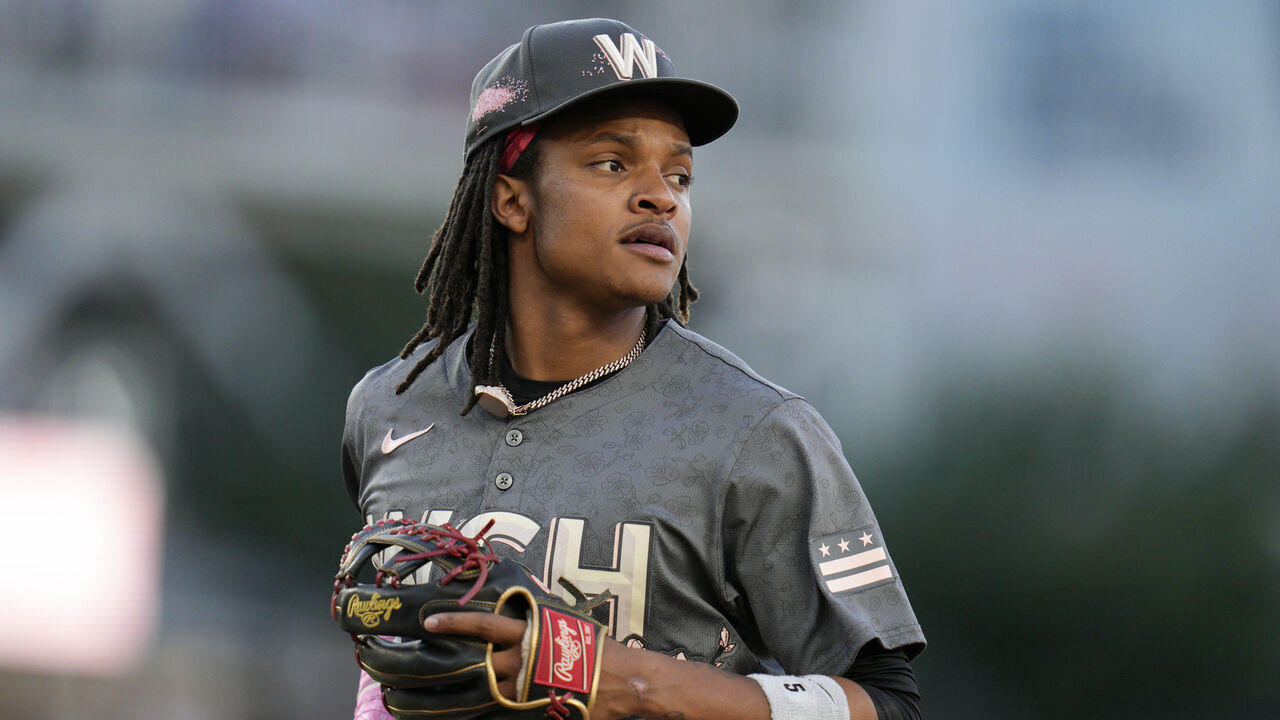 WASHINGTON, DC - JUNE 07: CJ Abrams #5 of the Washington Nationals jogs to the dugout during the second inning against the Atlanta Braves at Nationals Park on June 07, 2024 in Washington, DC.
