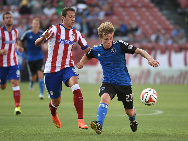 Sunderland signs Manquillo on loan from Atletico Madrid