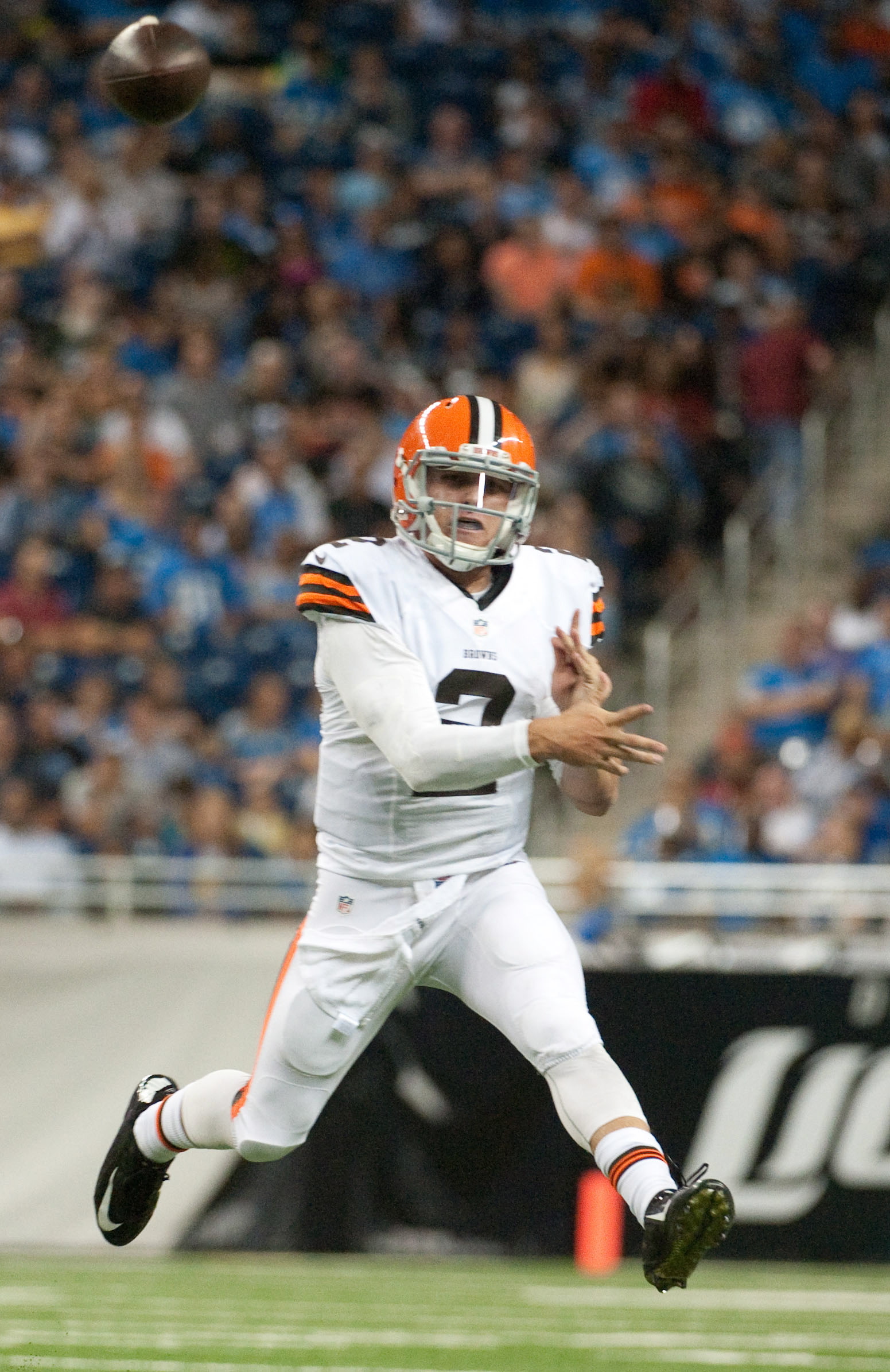 PHOTOS The best pictures from Johnny Manziel's NFL debut