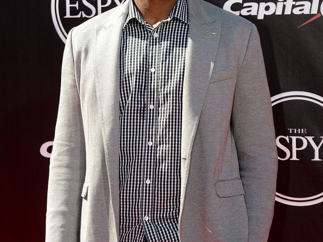 PHOTO: Metta World Peace to wear panda shoes