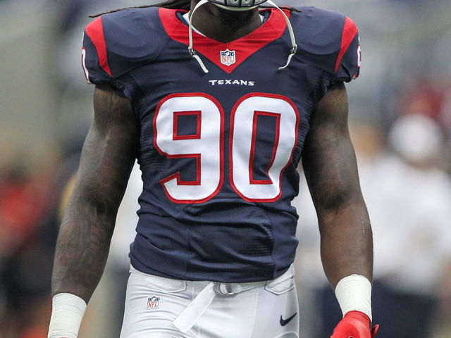 VIDEO: Jadeveon Clowney levels Antone Smith, then sacks Matt Ryan