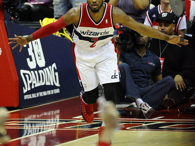 VIDEO: John Wall hands out his signature shoes to trick-or-treaters