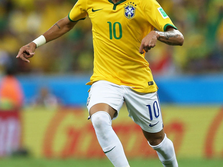 PHOTO Drake meets Neymar and Brazilian national team in Miami